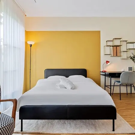 公寓 New Design In Hollerich