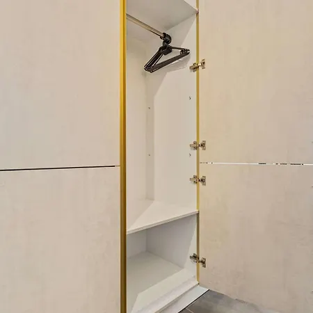 شقة New Design In Hollerich *